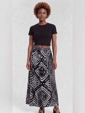 Metrowear Maxi Skirt #9893